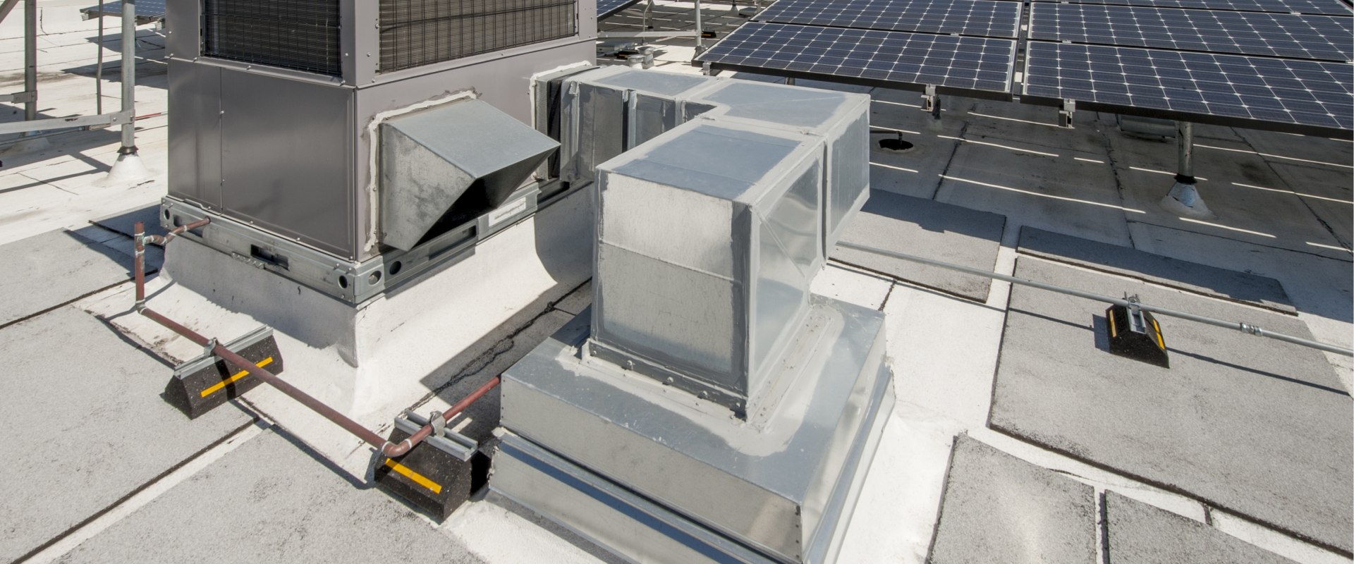 Minimizing Heating and Cooling: Creating an Eco-Friendly and Energy-Efficient Home